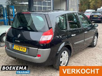 Renault Grand-scenic 1.6 16V Dynamique 7-Pers Climate Cruise picture 2