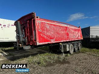 krockskadad bil oplegger Kempf SKM 43 Kipper 2019/9