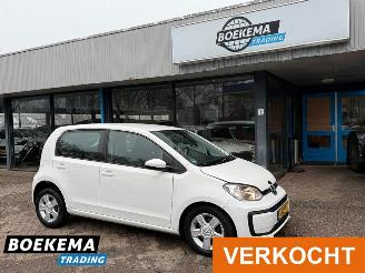 skadebil auto Volkswagen Up! 1.0 Move Up! Airco DAB LMV 5-Deurs 2017/1