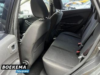 Ford Fiesta 1.5 TDCi Titanium Stoelverw. Climate PDC Trekhaak picture 9