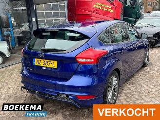 Ford Focus 1.5 TDCI ST-Line Navi Climate Cruise PDC Trek. picture 2