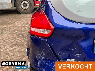 Ford Focus 1.5 TDCI ST-Line Navi Climate Cruise PDC Trek. picture 10