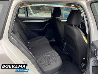 Skoda Octavia Combi 1.0 TSI Business Navi Cruise Climate Trekh. picture 18