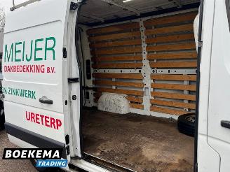 Renault Master T35 2.3 DCI L2H3 3-Pers Navigatie Cruise Airco PDC Trekhaak picture 10