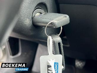 Volkswagen Golf 1.2 TSI Trend Edition AppleCar Climate Stoelverw. Cruise picture 31