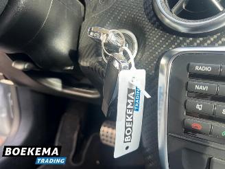 Mercedes A-klasse 180 Ambition AMG Automaat Navigatie Clima picture 28