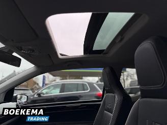 Volkswagen Up! 1.0 Black Up! Panorama Leer Stoelverwarming PDC Cruise picture 11