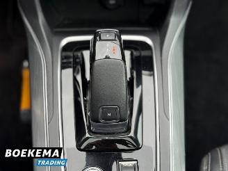 Peugeot 308 SW 1.2 PureTech Premium Panorama Automaat Navigatie Trekhaak PDC picture 24