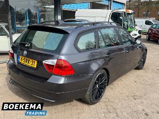 BMW 3-serie 320i High Exe Automaat Panorama Leer Stoelverw. picture 2