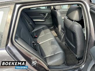 BMW 3-serie 320i High Exe Automaat Panorama Leer Stoelverw. picture 15