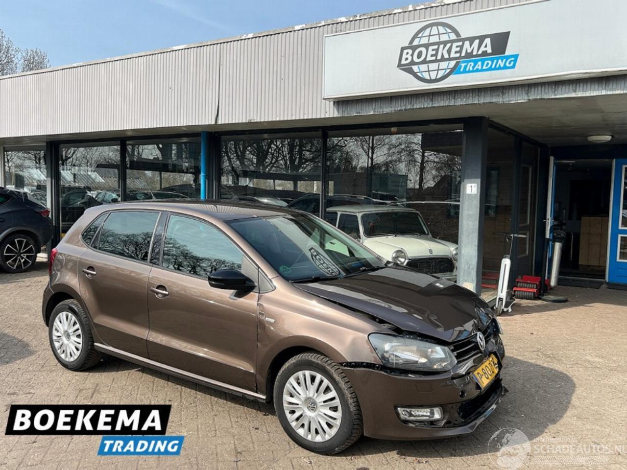 Volkswagen Polo 1.2 TSI Edition Navigatie Airco Stoelverw. Cruise