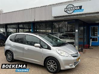 Vaurioauto  passenger cars Honda Jazz 1.4 Hybrid Elegance Panorama Cruise 2012/5