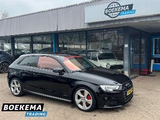 krockskadad bil auto Audi A3 2.0 TDI 184PK DSG Quattro S-Line B&O Panorama Sterrenhemel 2017/1