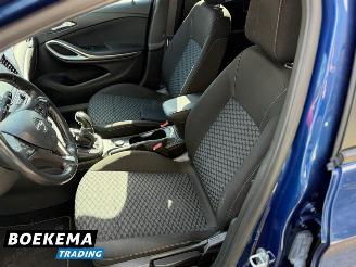 Opel Astra Sports Tourer 1.2 Edition Navigatie Cruise Climate picture 14