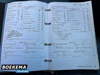 Volkswagen Touran 1.4 TSI 140PK Business Navigatie Cruise Climate picture 21