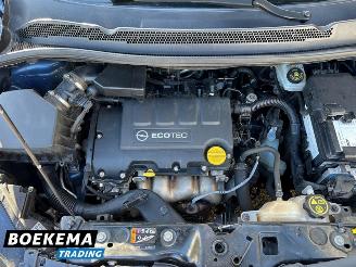 Opel Corsa 1.4 Innovation Automaat Stoel-Stuurverwarming Camera Climate Cruise picture 8