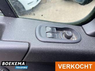 Renault Master T33 2.3 dCi L1H2 Navigatie Airco Cruise Schuifdeur picture 10