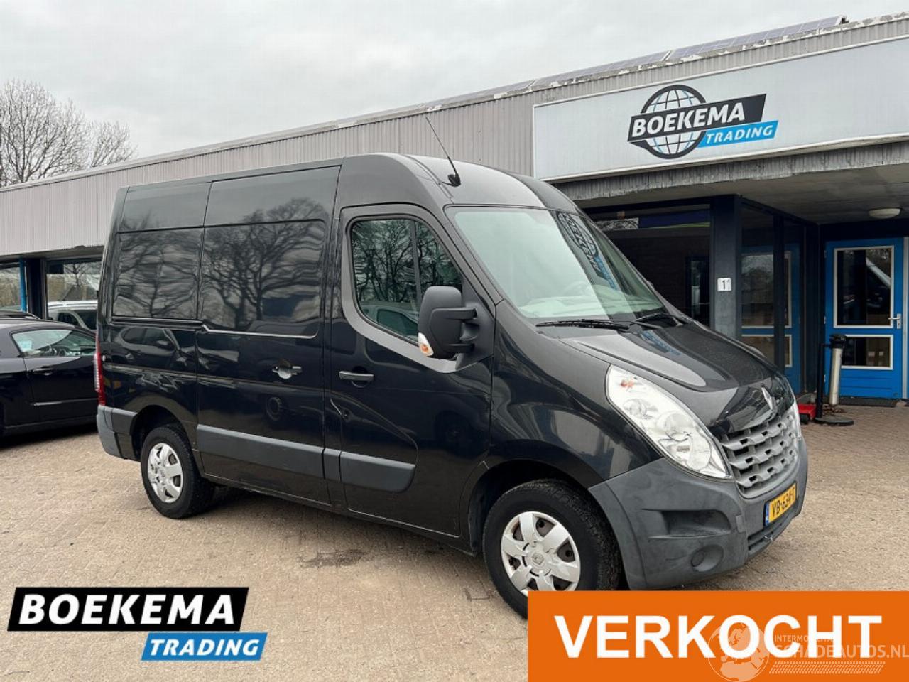 Renault Master T33 2.3 dCi L1H2 Navigatie Airco Cruise Schuifdeur
