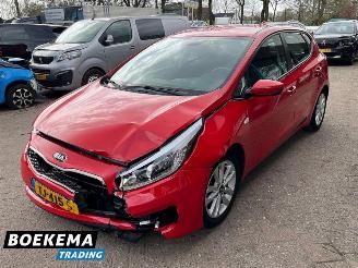 Kia Cee d cee'd 1.0 T-GDi ComfortPlusLine Navigator picture 4