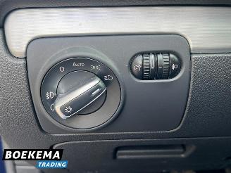 Volkswagen Golf 1.4 Trendline Stoelverwarming Cruise Climate picture 26