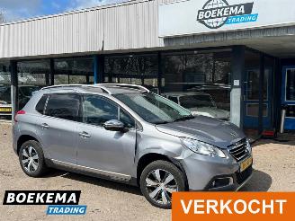 Damaged car Peugeot 2008 1.6 VTi Allure Navigatie 2013/6