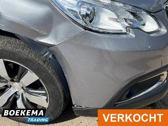 Peugeot 2008 1.6 VTi Allure Navigatie picture 8