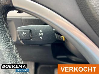 BMW 3-serie 318i High Executive Automaat Navigatie Xenon picture 16