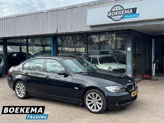 Coche accidentado BMW 3-serie 318i High Executive Automaat Navigatie Xenon 2007/2