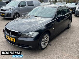 BMW 3-serie 318i High Executive Automaat Navigatie Xenon picture 4