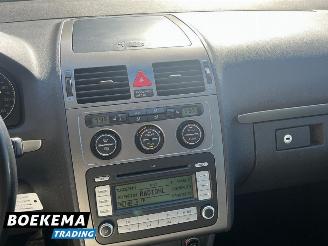 Volkswagen Touran 2.0 TDI 170PK Highline Stoelverw. Cruise Climate picture 17