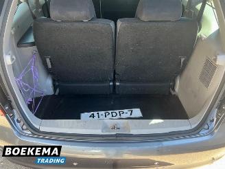 Mitsubishi Grandis 2.4-16V InSport 7-Peroons Climate Cruise LPG picture 16