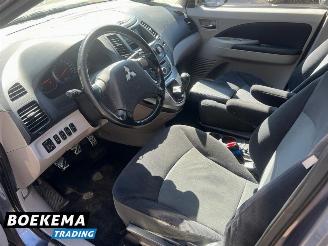 Mitsubishi Grandis 2.4-16V InSport 7-Peroons Climate Cruise LPG picture 11