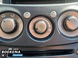 Mitsubishi Grandis 2.4-16V InSport 7-Peroons Climate Cruise LPG picture 24