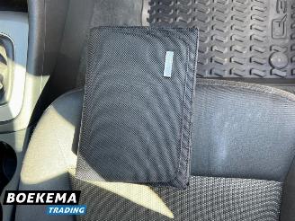 Audi Q3 2.0 TFSI Quattro Pro Line Navigatie Stoelverwarming Cruise picture 18