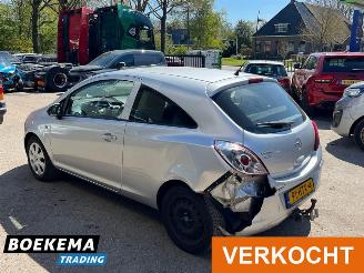 Opel Corsa 1.4 16V Business Automaat Airco Cruise picture 3