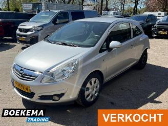 Opel Corsa 1.4 16V Business Automaat Airco Cruise picture 4