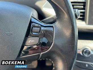 Peugeot 308 SW 2.0 BlueHDI Allure Automaat Navigatie Panorama picture 28