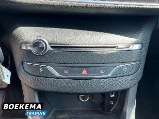 Peugeot 308 SW 2.0 BlueHDI Allure Automaat Navigatie Panorama picture 24