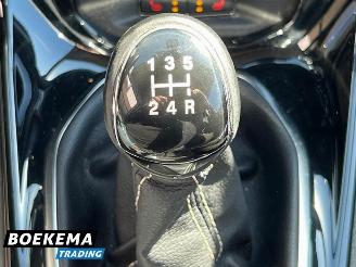 Ford Fiesta 1.0 EcoBoost Titanium Climate Stoelverwarming picture 25