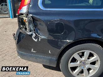 Volvo V-70 2.5T Kinetic 230PK Automaat Leer Navigatie Cruise picture 7