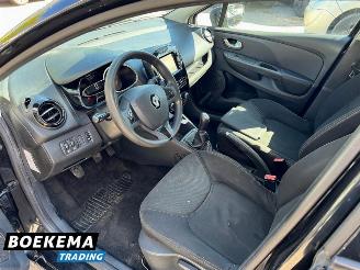 Renault Clio 0.9 TCe Expression Navigatie Airco picture 9