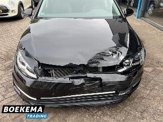 Volkswagen Golf 1.4 TSI 150PK Highline DSG Panorama Virtual Stoel/Stuurverw Massage Camera Trekhaak picture 5