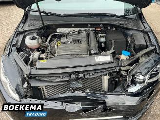Volkswagen Golf 1.4 TSI 150PK Highline DSG Panorama Virtual Stoel/Stuurverw Massage Camera Trekhaak picture 8