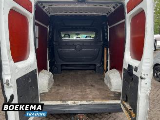 Fiat Ducato 35H 2.3 MultiJet Gran Volume DoKa 5-Peroons Navigatie Airco Cruise picture 11