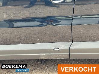 Volkswagen Tiguan 2.0 TSI Sport&Style 4Motion DSG Leer Stoelverwarming Navigatie picture 5