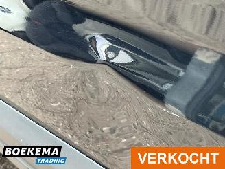 Volkswagen Tiguan 2.0 TSI Sport&Style 4Motion DSG Leer Stoelverwarming Navigatie picture 7