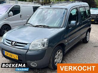 Peugeot Partner 1.6 16V Zenith 2 Airco 5-Peroons 2xSchuifdeur Cruise Trekhaak picture 4
