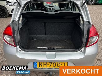 Renault Clio 1.5 dCi Collection Airco Cruise 5-Deurs Trekhaak picture 17