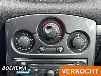 Renault Clio 1.5 dCi Collection Airco Cruise 5-Deurs Trekhaak picture 24