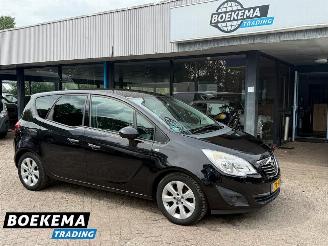 Salvage car Opel Meriva 1.4 Turbo Cosmo Climate Cruise Half-Leer 2010/11